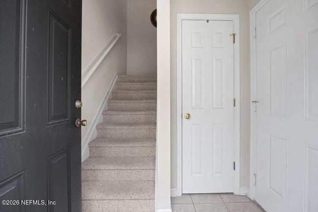 Building Photo - 7157 Deerfoot Cir