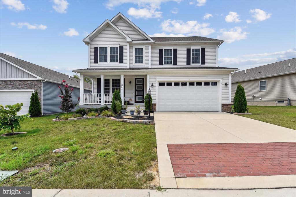 Foto principal - 657 Peace Chance Dr