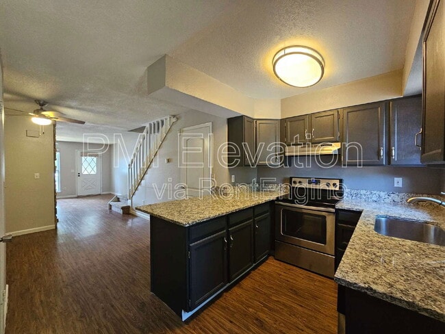 Building Photo - 8184 S Fillmore Cir