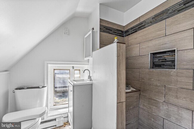 Foto del edificio - 4908 Germantown Ave