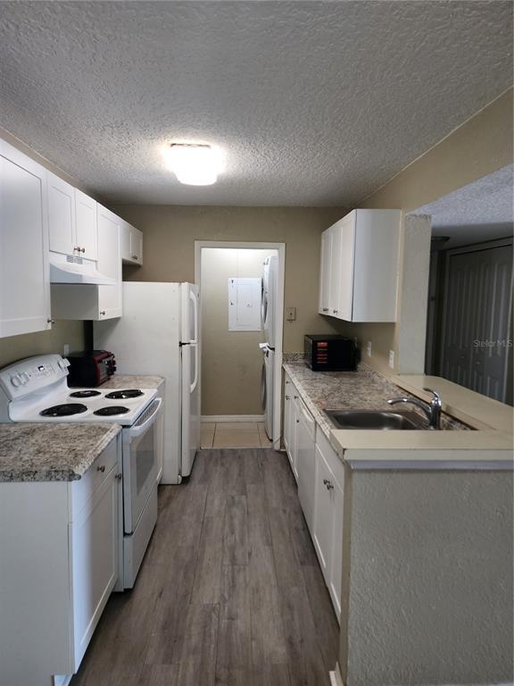 Building Photo - 5259 Images Cir