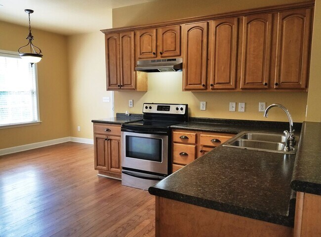 Building Photo - 364 Split Rail Dr