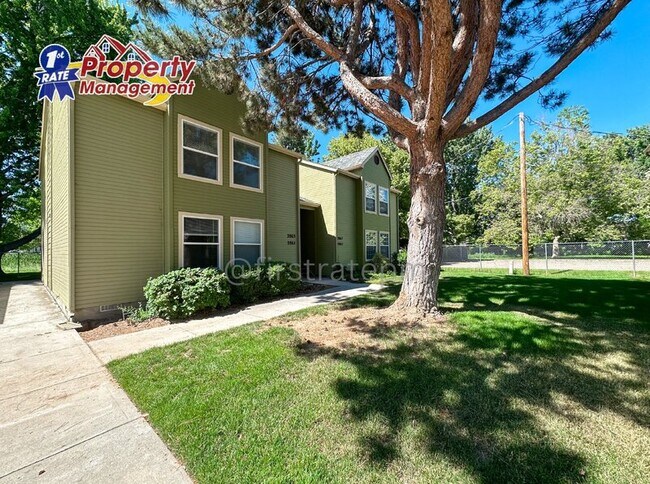 Building Photo - 2867 W Malad St