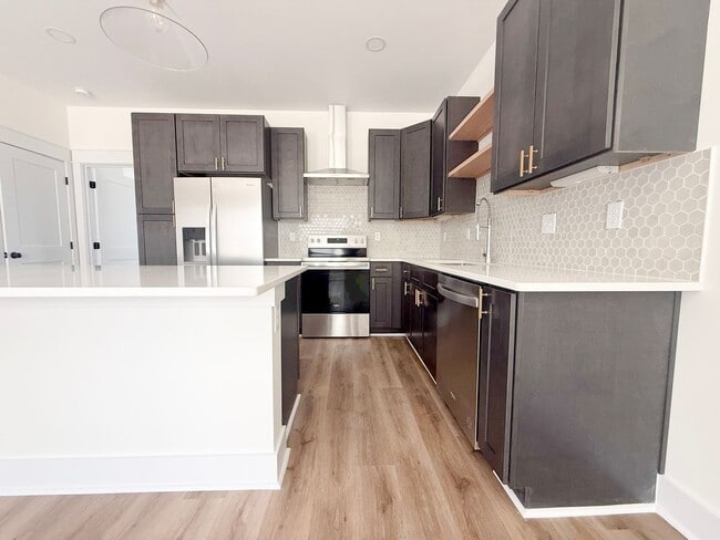 Building Photo - Modern 3-Bedroom Townhome at Highbury + Summer Special