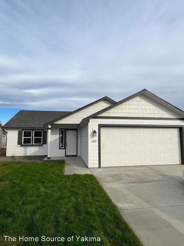 3 br, 2 bath House 6109 Coolidge Road House Rental in Yakima, WA