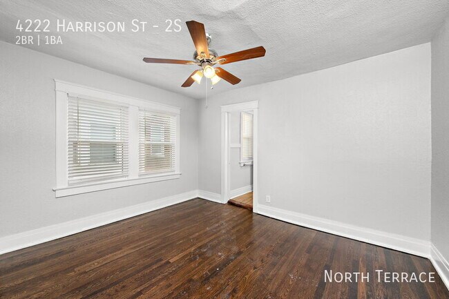 Foto del edificio - 4222 Harrison St