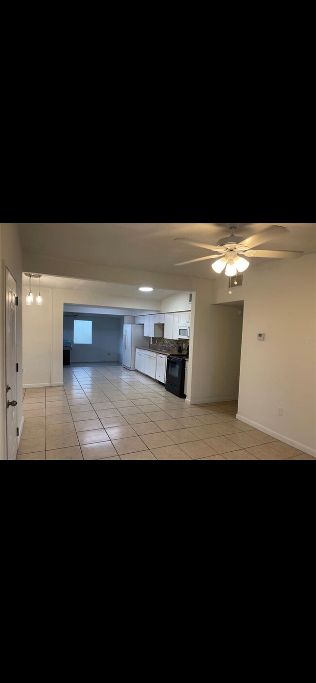 Building Photo - 3100 Wallington Dr