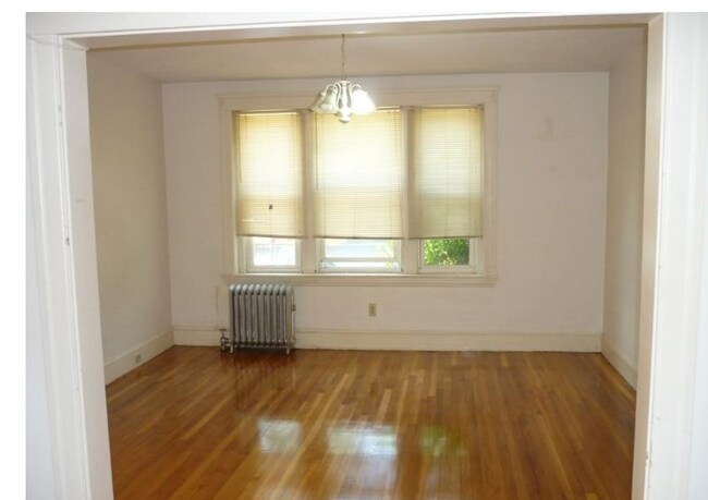 Foto del edificio - 235 Freeman St