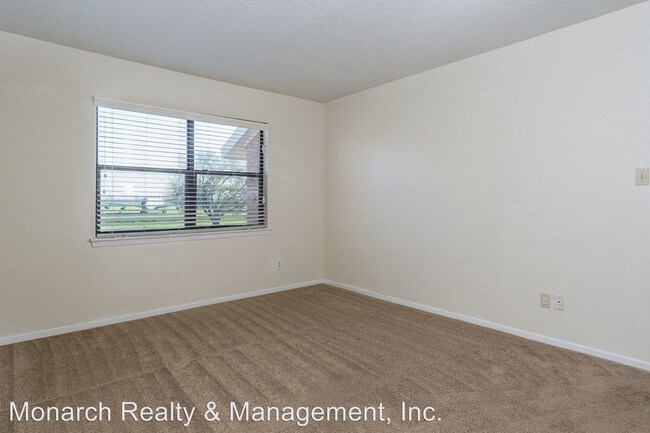 Building Photo - 1400 Northgate Rd