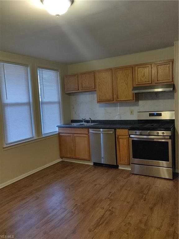 2001 Corning Ave Unit Down, Cleveland, OH 44109 Apartment for Rent in Cleveland, OH