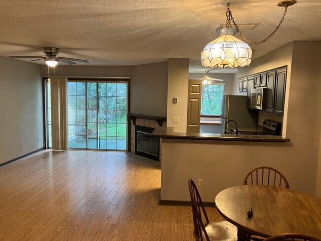 Building Photo - 1539 Summer Sands Dr