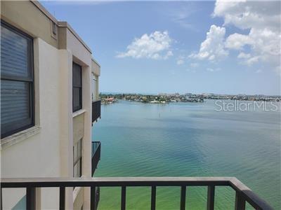 Foto del edificio - 6265 Sun Blvd