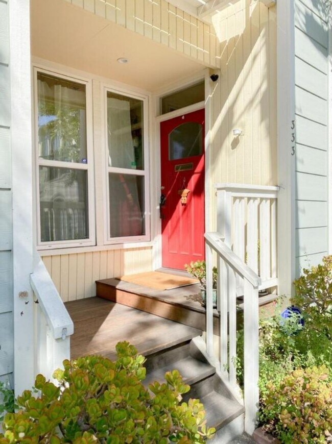 Foto del edificio - 333 Ramona St