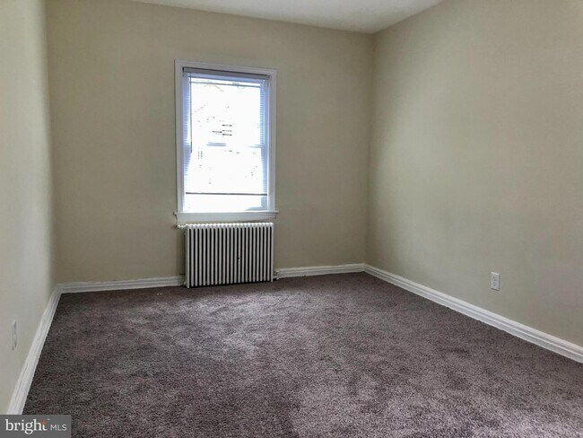 Foto del edificio - 2801 Q St SE