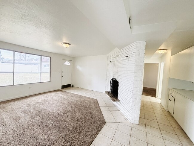 Foto del edificio - 13413 Minuteman Dr