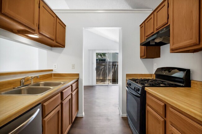 Foto del edificio - 620 Greenlawn Blvd Round Rock TX 78664