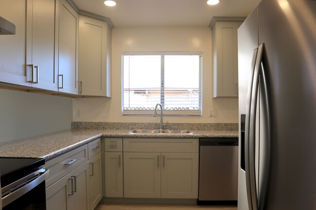 Foto del edificio - Splendid 2-bedroom home located in Fremont...