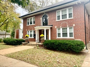 Building Photo - 1270 Boland Pl