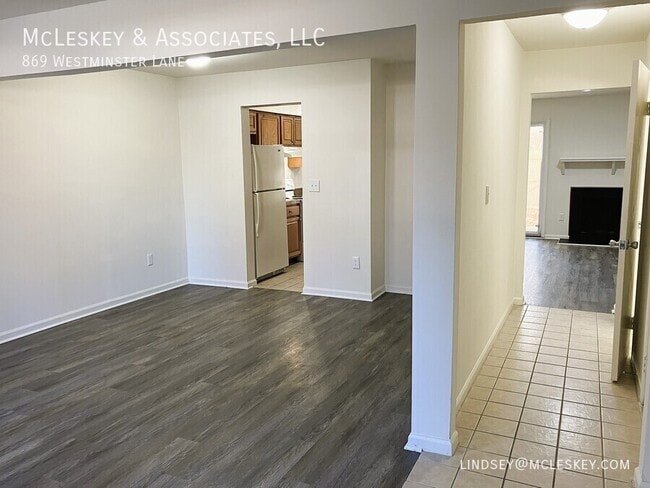 Photo - 869 Westminster Ln Townhome