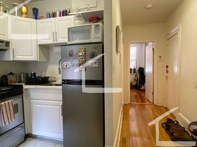 Foto del edificio - Spacious 2 Bed Right In Beacon Hill