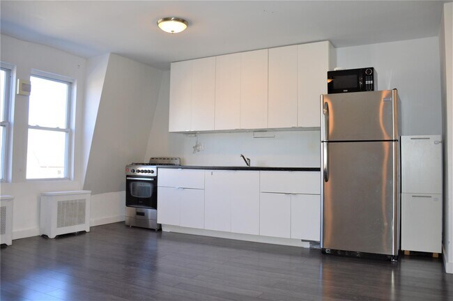 Foto del edificio - 32-59-59 46th St