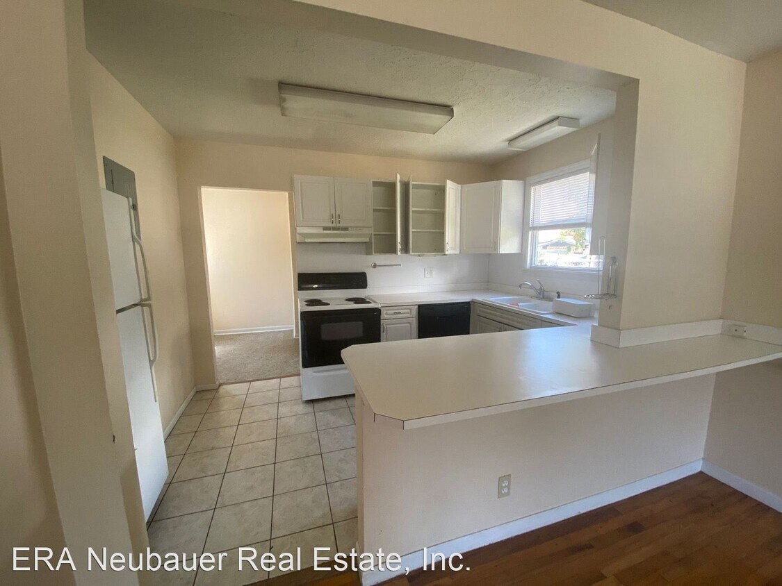 Building Photo - 2 br, 1 bath House - 239 Allen Avenue