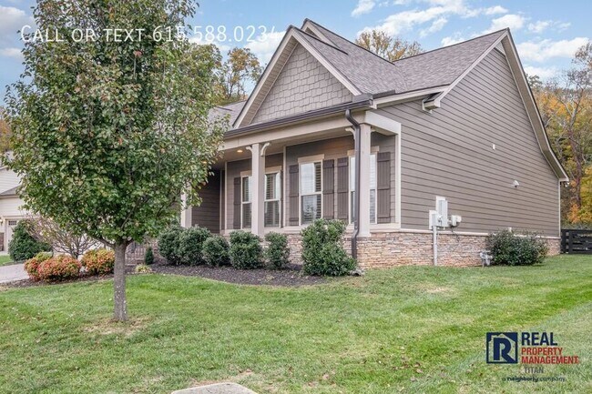 Foto del edificio - 6785 Pleasant Gate Ln