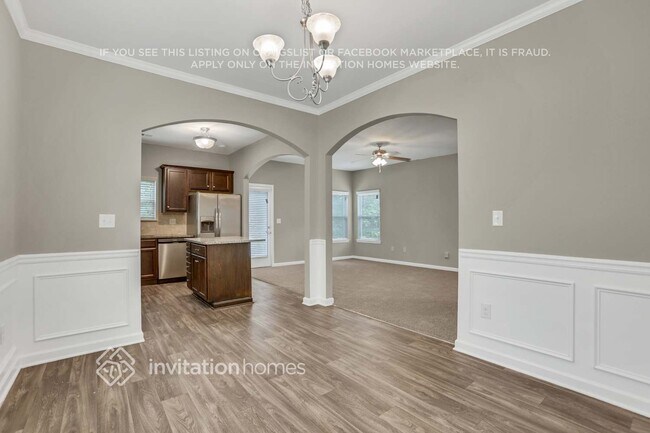 Foto del edificio - 4519 Ravenwood Dr