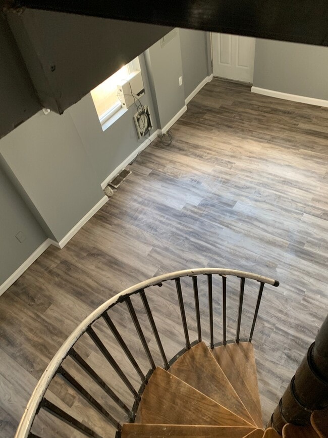Photo - 639 N 12th St Apartment