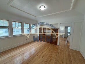 Building Photo - 1607 N 52nd St