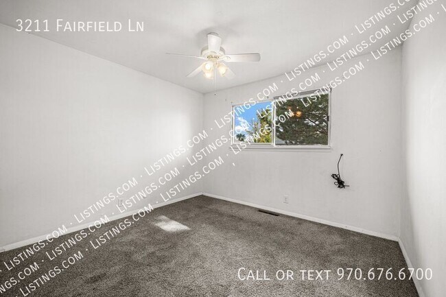 Foto del edificio - 3211 Fairfield Ln