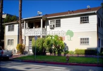 Foto principal - 4265 Coldwater Canyon Ave