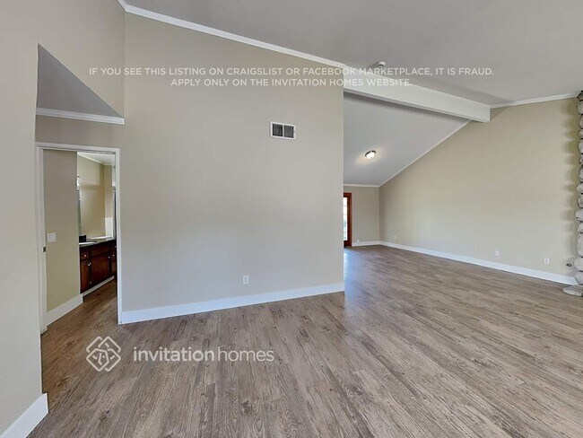 Foto del edificio - 1504 Cole Ave