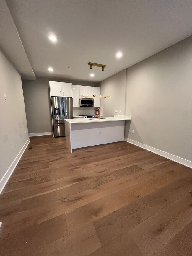 Foto del edificio - Brand New Constructed 2 BR/2.5 BA Apartmen...