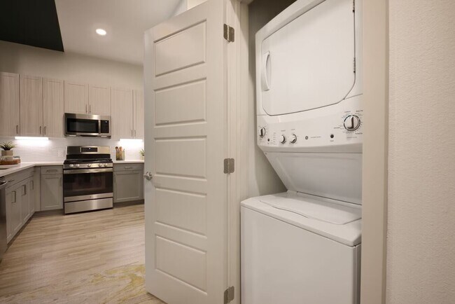 Foto del edificio - Today’s Best Apartment Specials