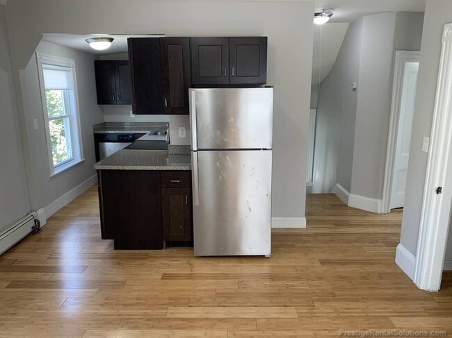 Building Photo - 48 Winship St