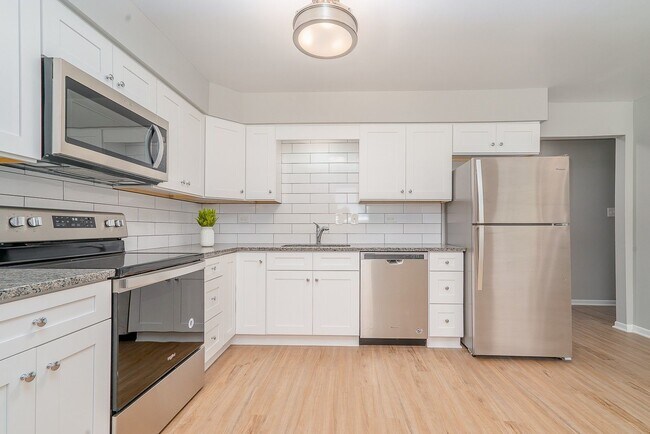 Foto del edificio - 27 S Spring Ave