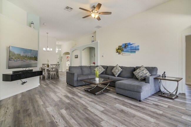 Foto del edificio - 2237 Wyndham Palms Way