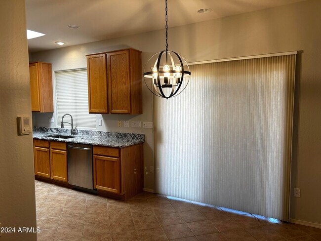 Foto del edificio - 19103 N Emerald Cove Way