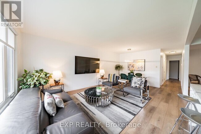Photo du bâtiment - 870 Modlin Rd
