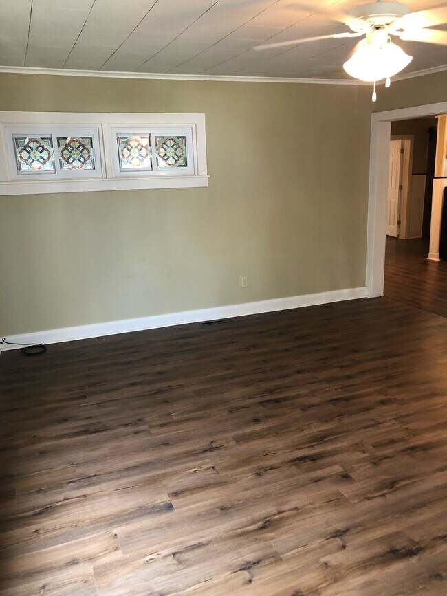 Building Photo - 1100 N Monroe St