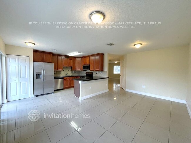 Building Photo - 13403 SW 261st Ln