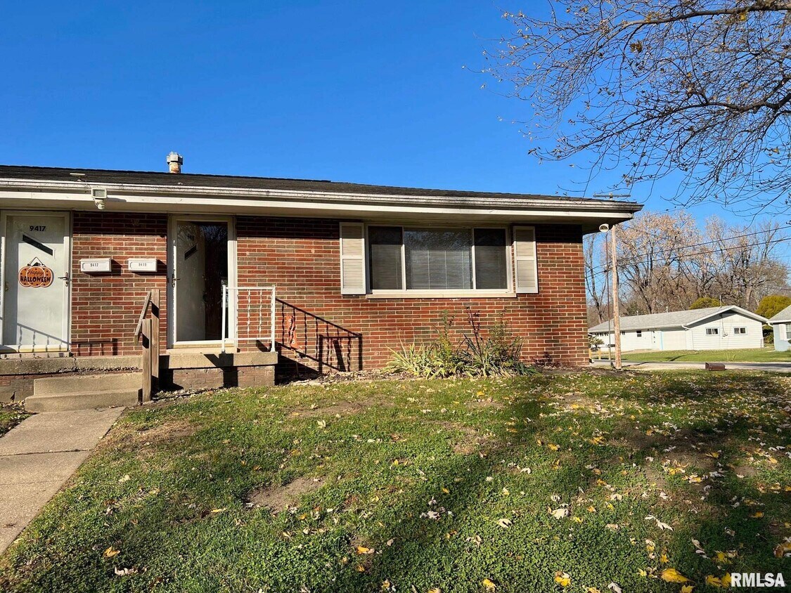 9419 N Cross St, Peoria, IL 61615 House Rental in Peoria, IL