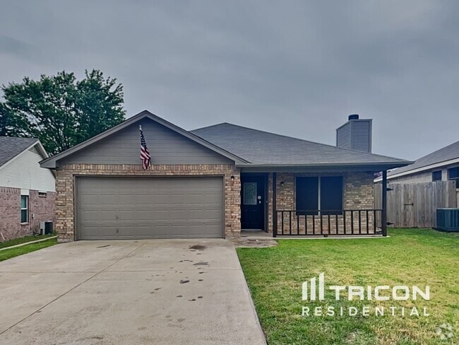 Building Photo - 825 Rambling Ct
