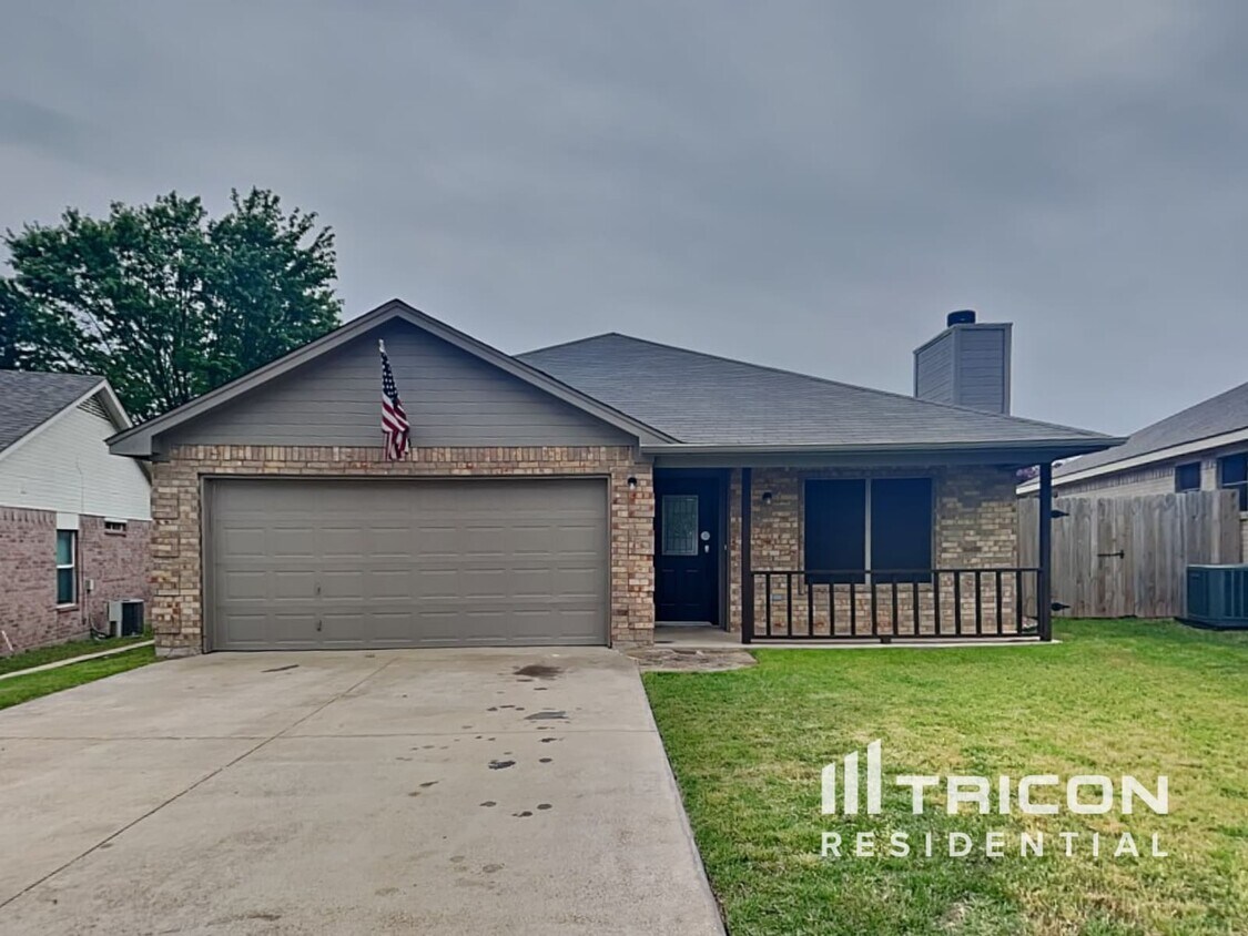 Foto principal - 825 Rambling Ct