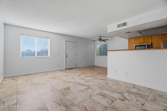 Foto del edificio - 6627 N 27th Ave