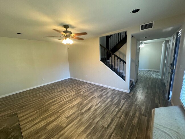Foto del edificio - 2 Bed, 2.5 Bath Condo in Reno