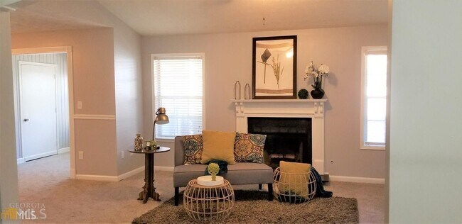 Foto del edificio - 6434 Pinebark Way