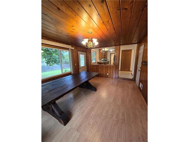 Foto del edificio - 3209 Welcome Ave N