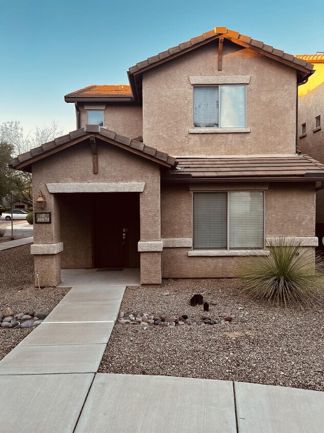 10674 E Pleasant Pasture Dr, Tucson, AZ 85747 House Rental in Tucson